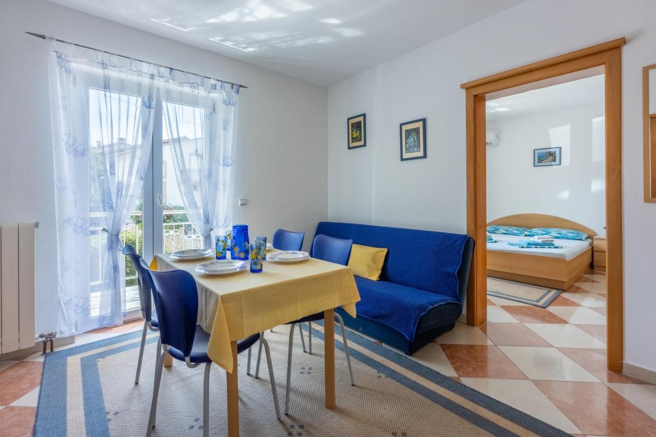 Apartmani Jaric Нови-Винодолски Экстерьер фото