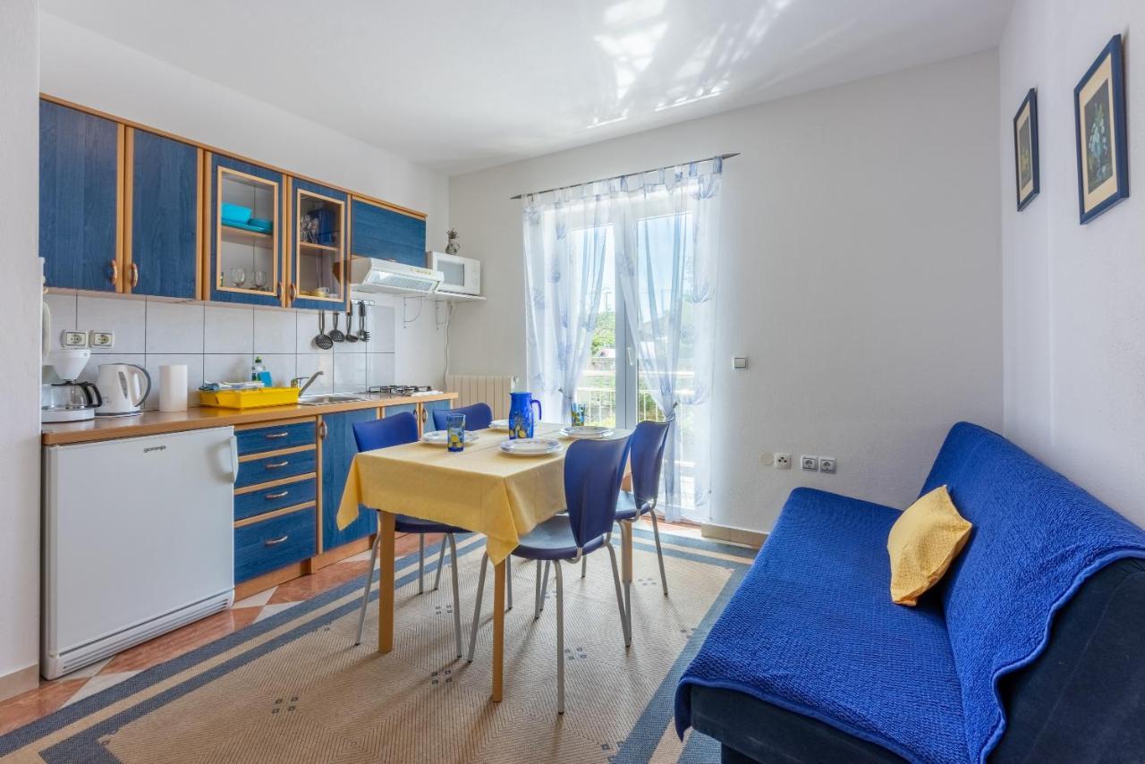 Apartmani Jaric Нови-Винодолски Экстерьер фото