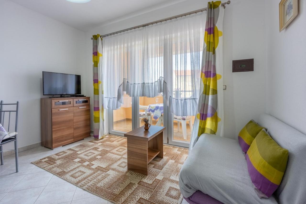 Apartmani Jaric Нови-Винодолски Экстерьер фото