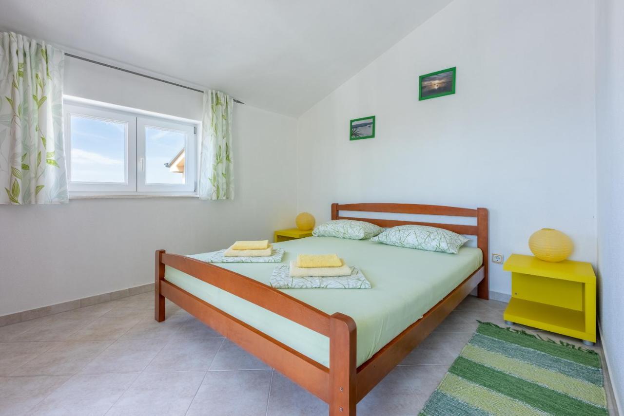 Apartmani Jaric Нови-Винодолски Экстерьер фото